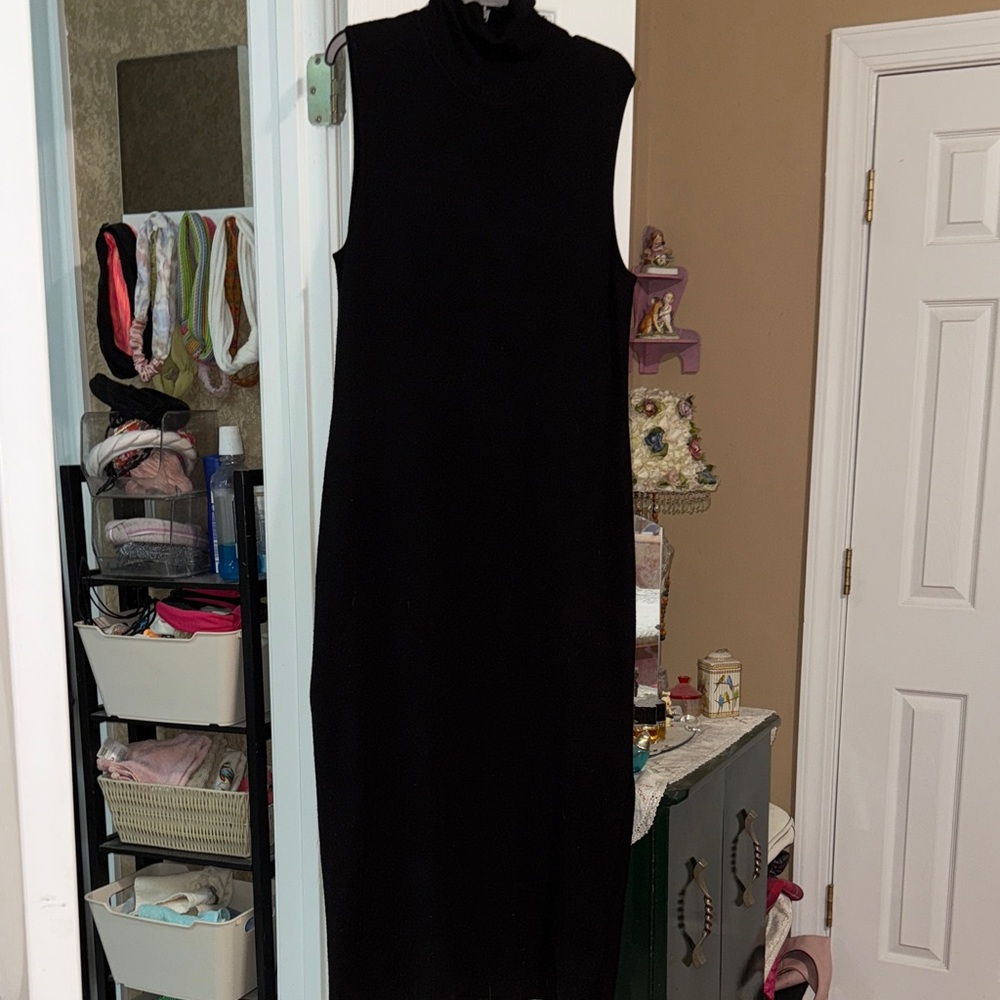 Elegant Knit Black Sleeveless Dress